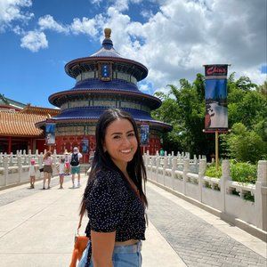 Meet your Posher, Kimberly